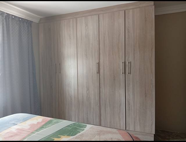 2 BEDROOM HOUSE FOR SALE IN VANES ESTATE